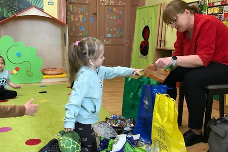 Z przedszkolakami z Rzadkowa o segregacji